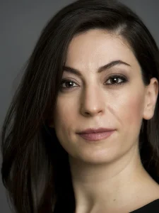 Sinem Öcalır Kimdir? Kaç Yaşında? Nereli? Hayat Hikayesi